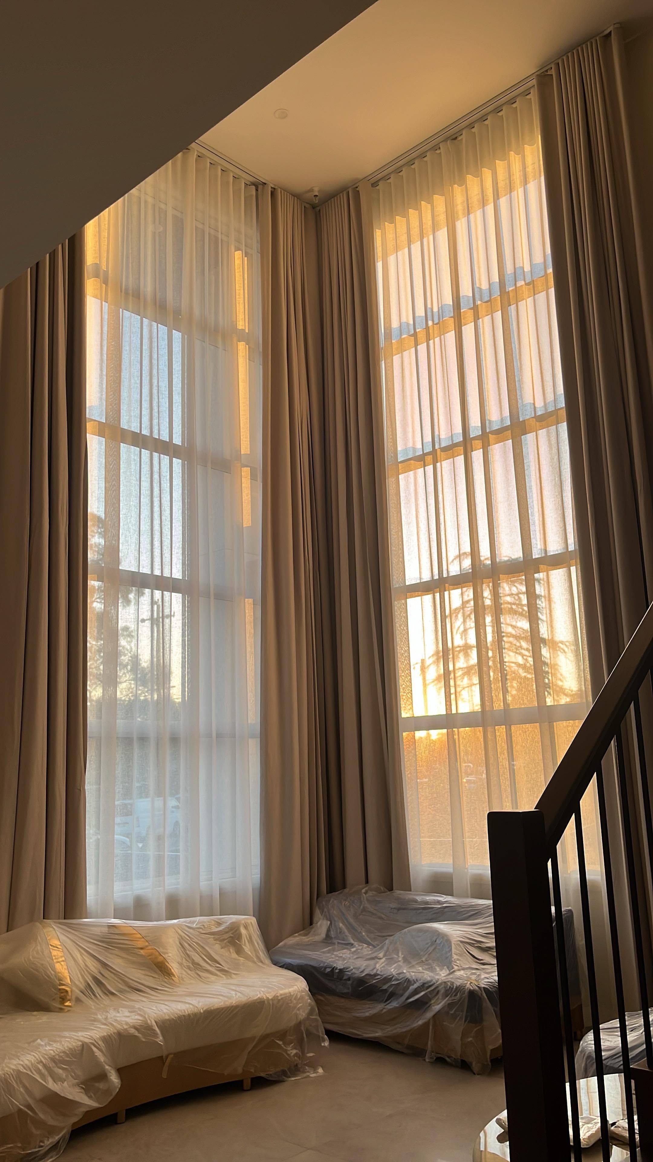 Effortless Light Control window furnishing installation